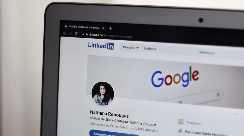 Redes sociales para psicólogos: qué publicar sin romper la ética